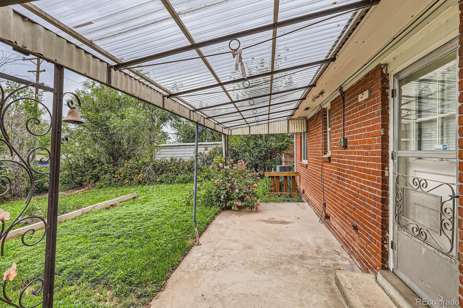 MLS Image #21 for 1325  geneva street,aurora, Colorado