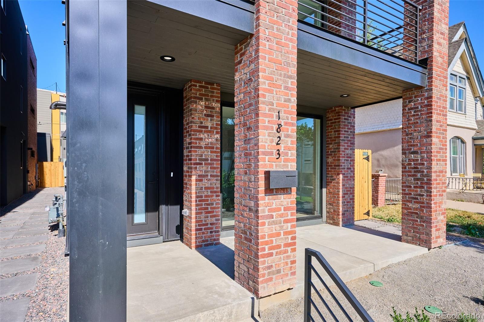 MLS Image #4 for 1823  grove street,denver, Colorado