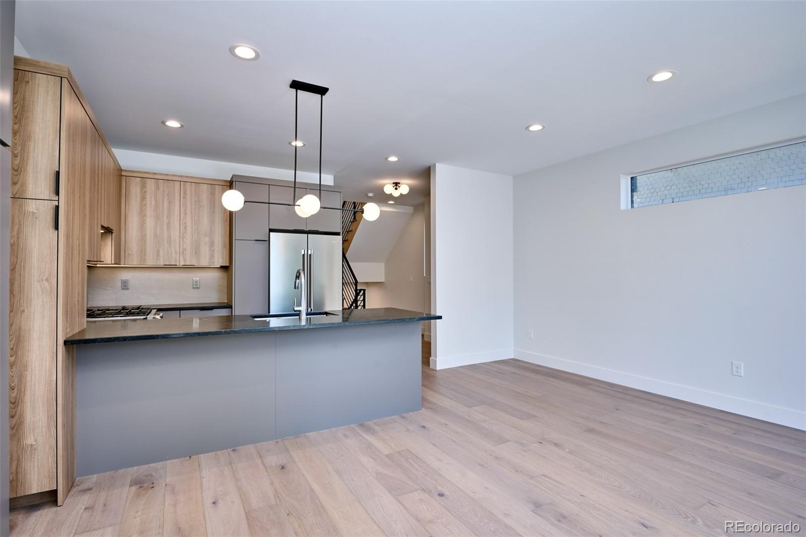 MLS Image #5 for 1823  grove street,denver, Colorado