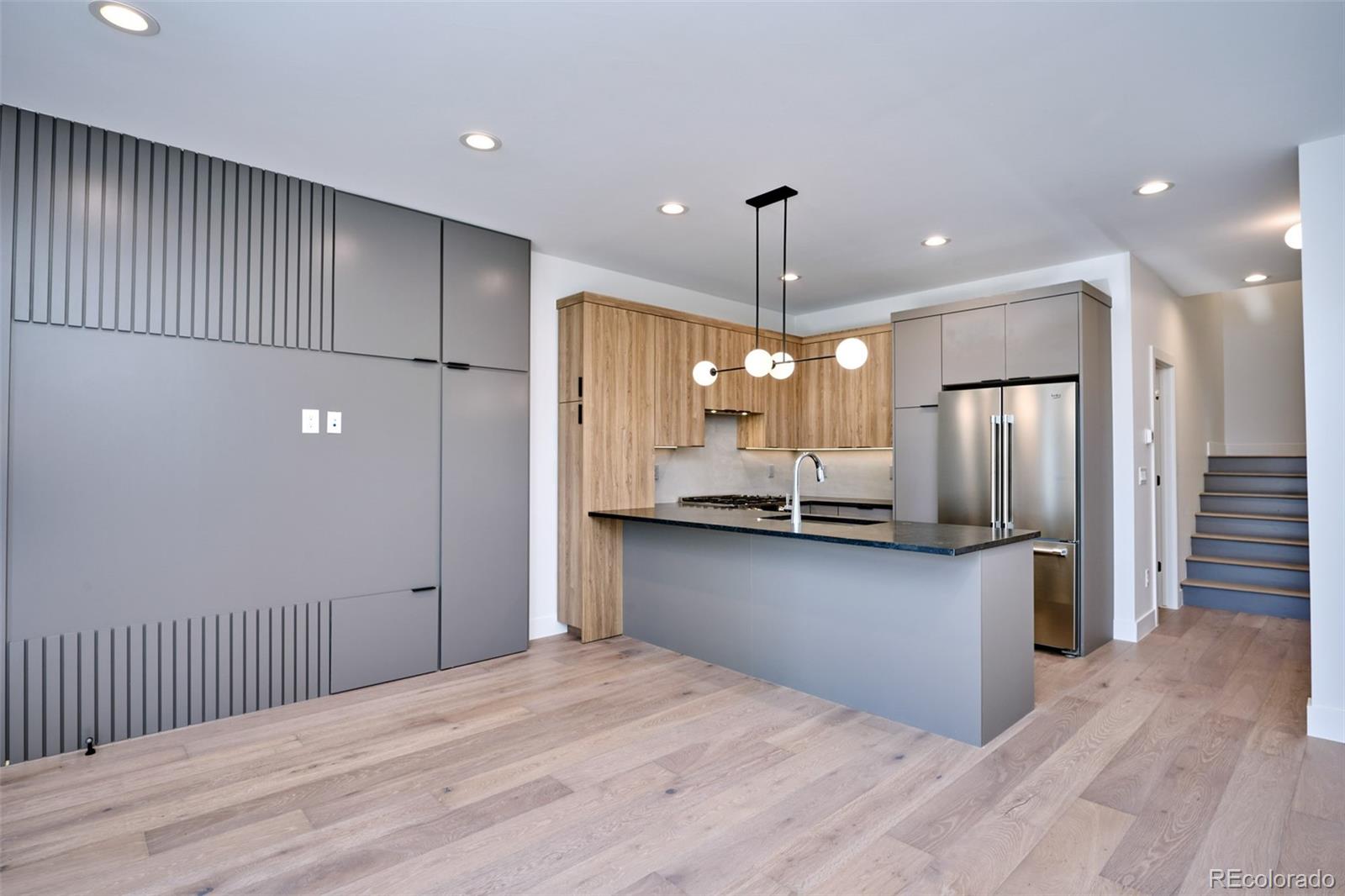 MLS Image #6 for 1823  grove street,denver, Colorado