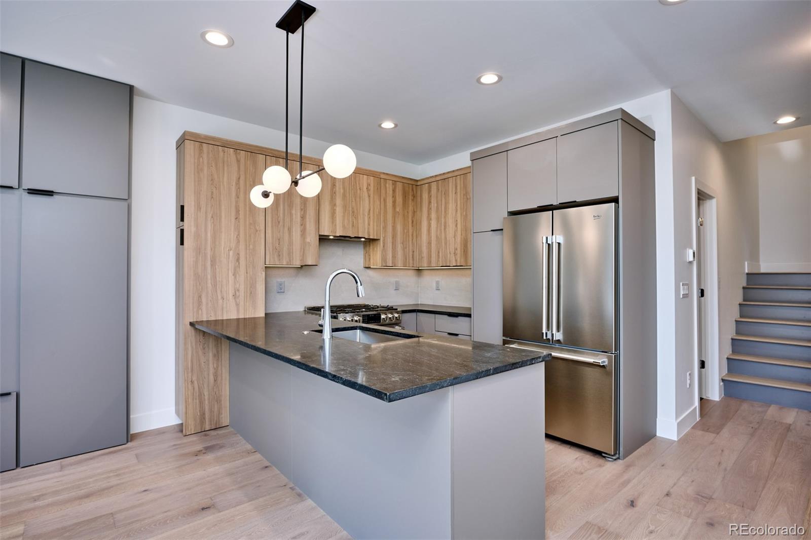 MLS Image #7 for 1823  grove street,denver, Colorado