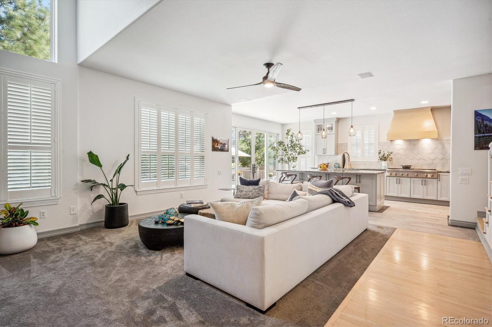 MLS Image #10 for 327  ingleton court,castle pines, Colorado