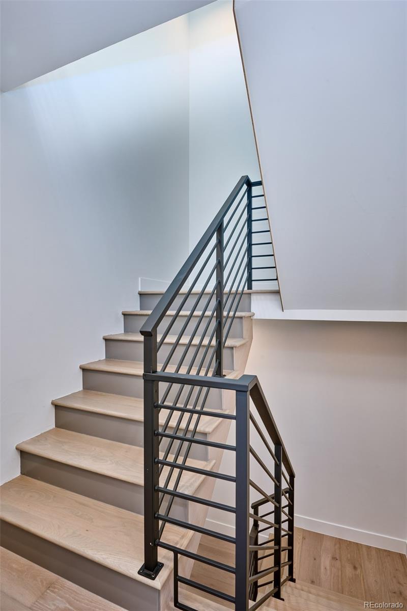 MLS Image #18 for 1821 n grove street,denver, Colorado