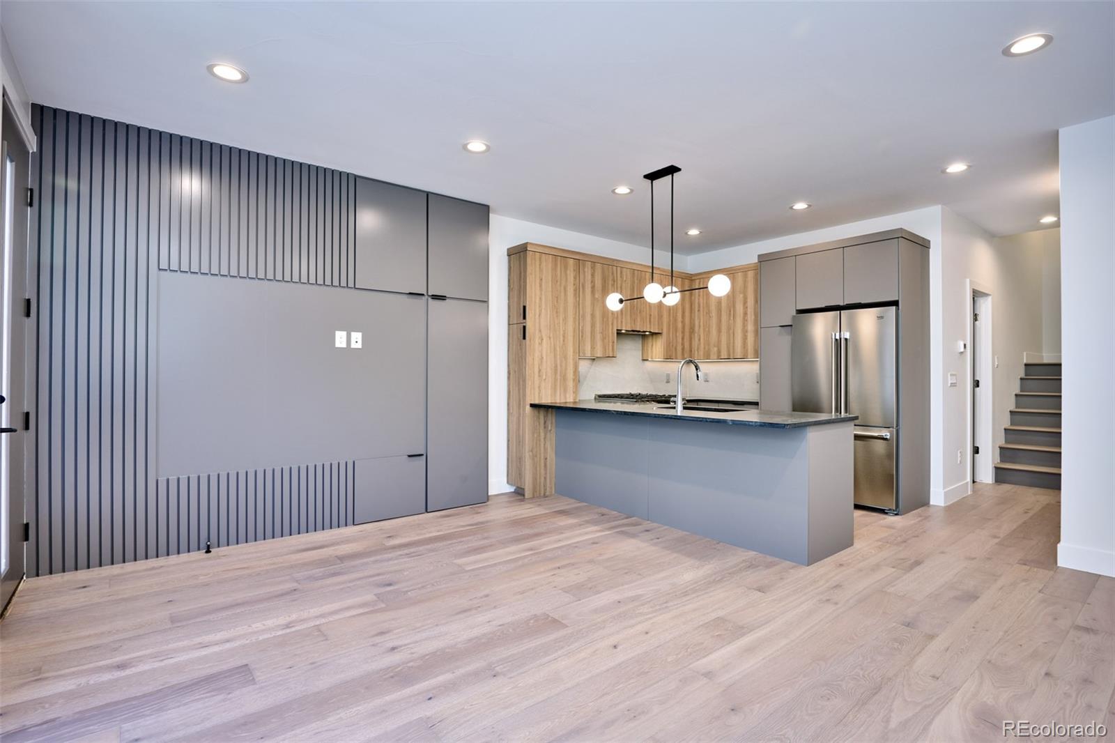 MLS Image #8 for 1821 n grove street,denver, Colorado