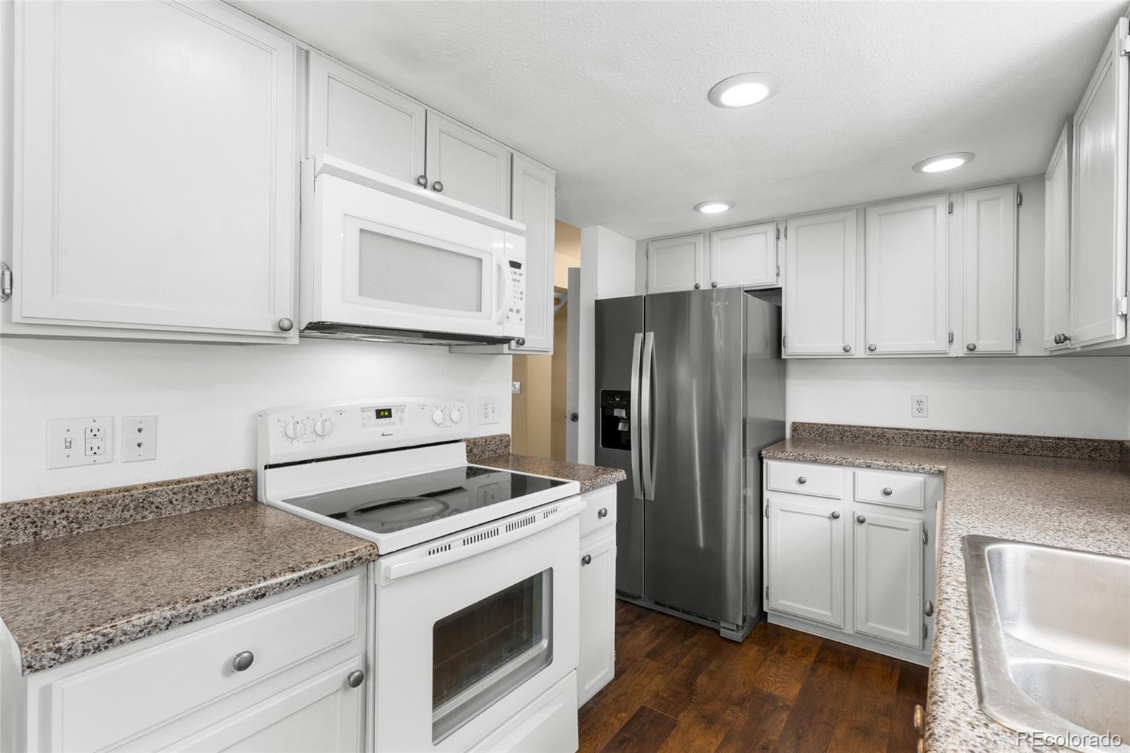 MLS Image #7 for 6730 w 84th circle,arvada, Colorado