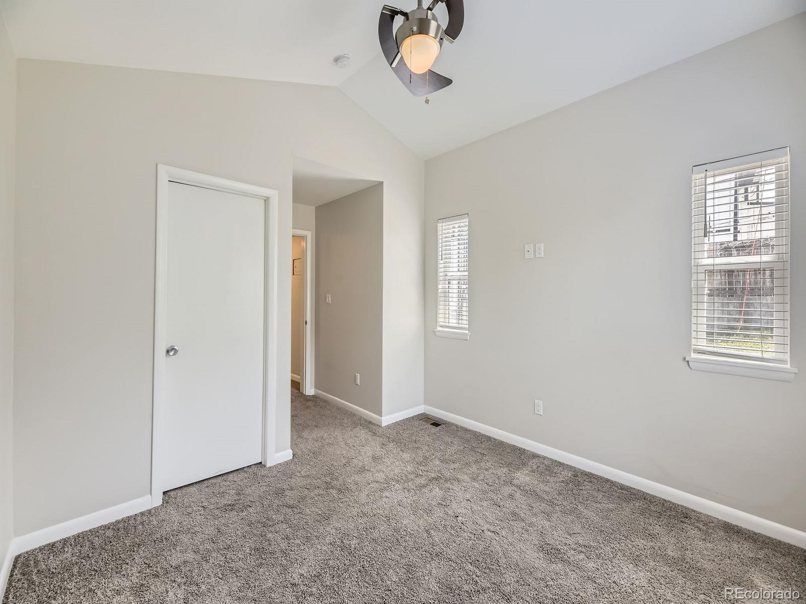 MLS Image #13 for 835  knox court,denver, Colorado