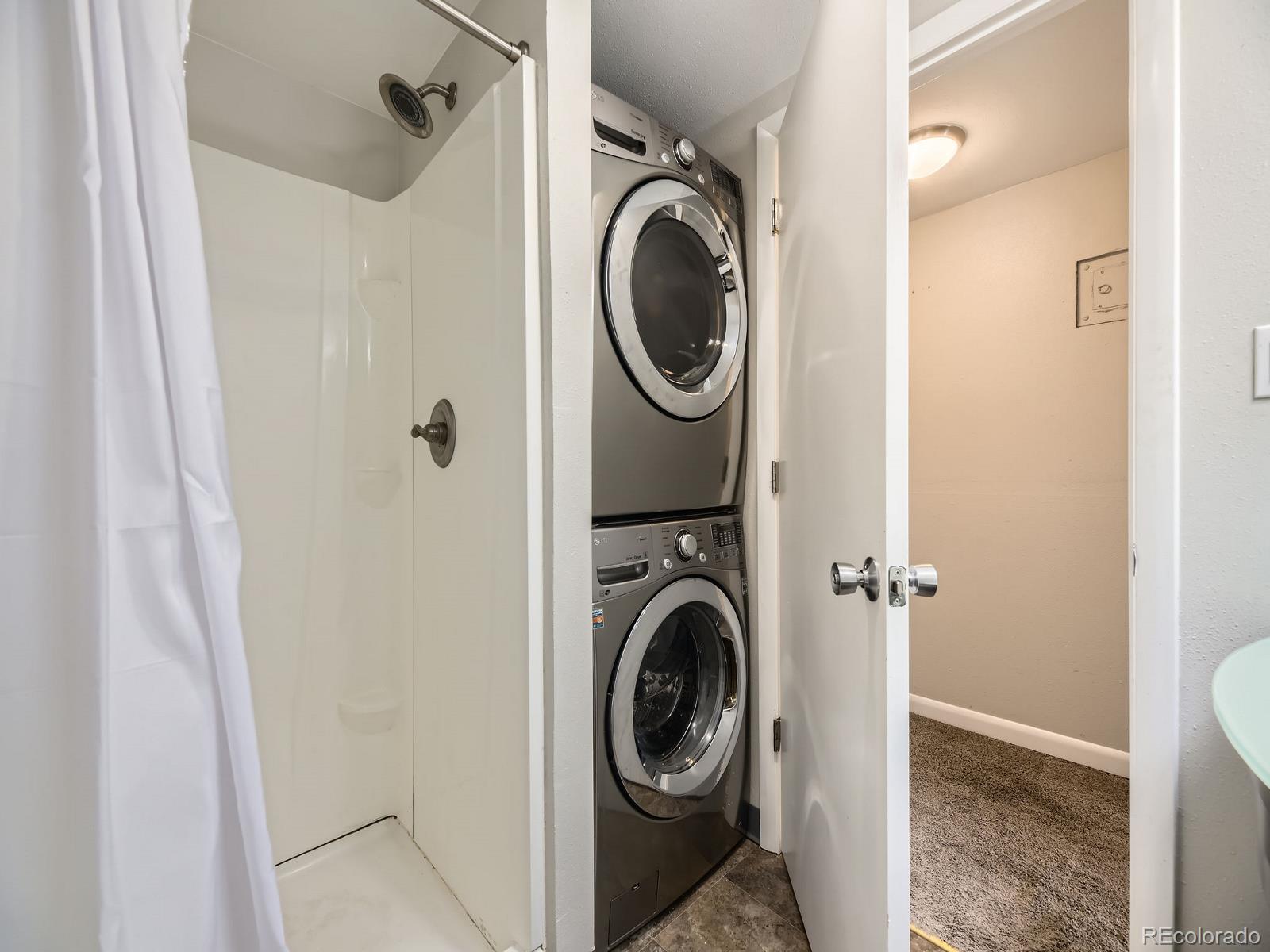 MLS Image #15 for 835  knox court,denver, Colorado