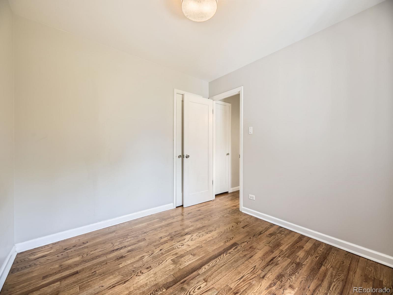 MLS Image #19 for 835  knox court,denver, Colorado