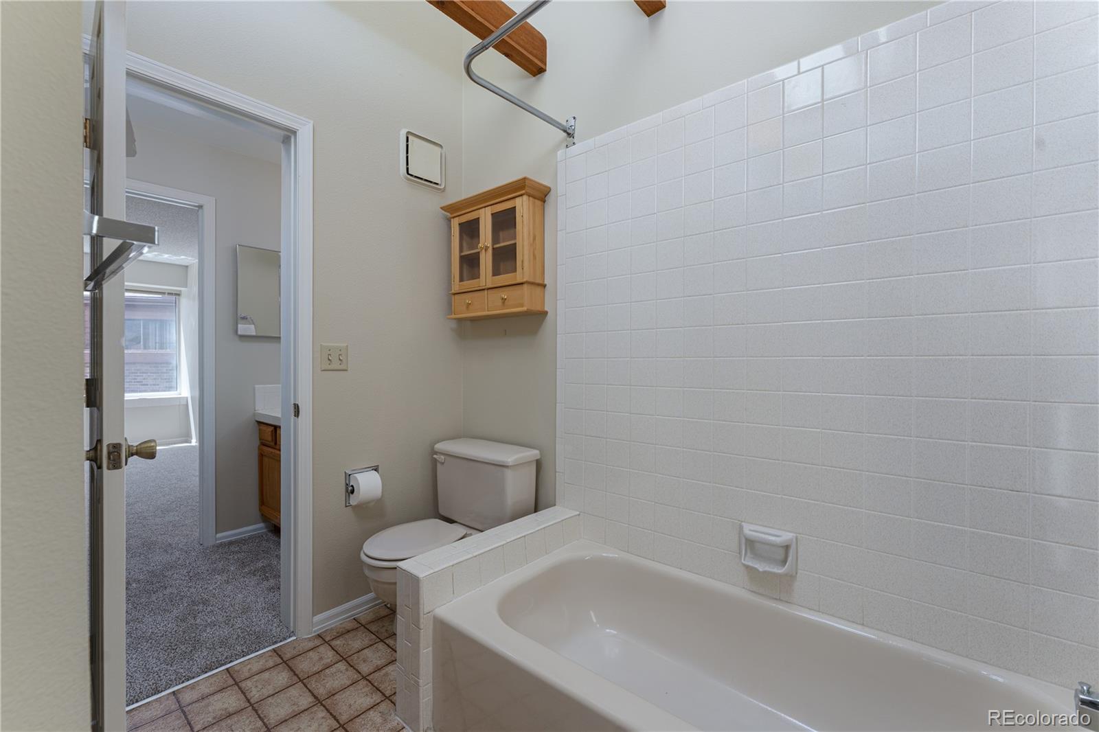 MLS Image #11 for 5050  sunsuite trail,colorado springs, Colorado