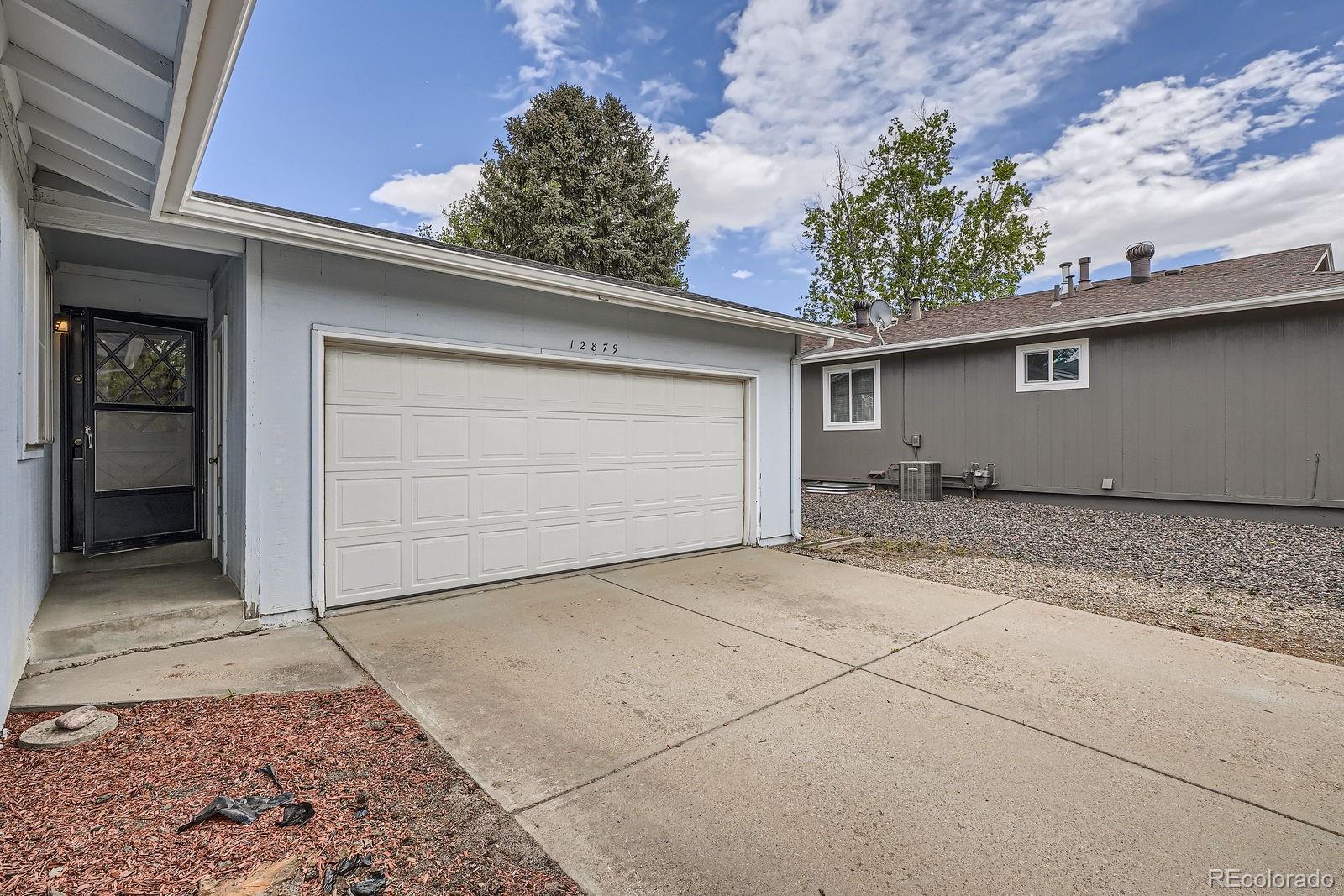 MLS Image #3 for 12879 e oregon drive,aurora, Colorado