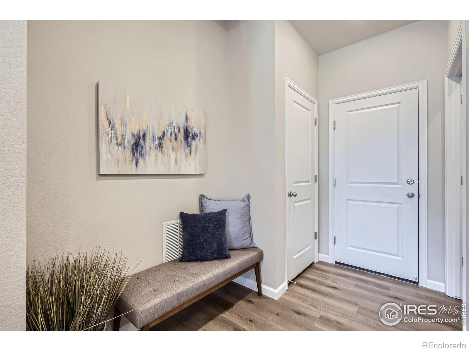 MLS Image #10 for 183  robin road,johnstown, Colorado