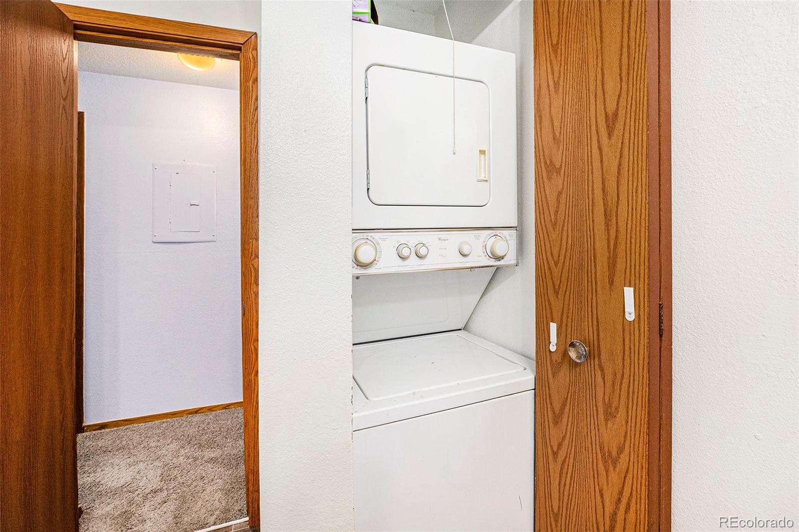 MLS Image #9 for 922 s dearborn way,aurora, Colorado