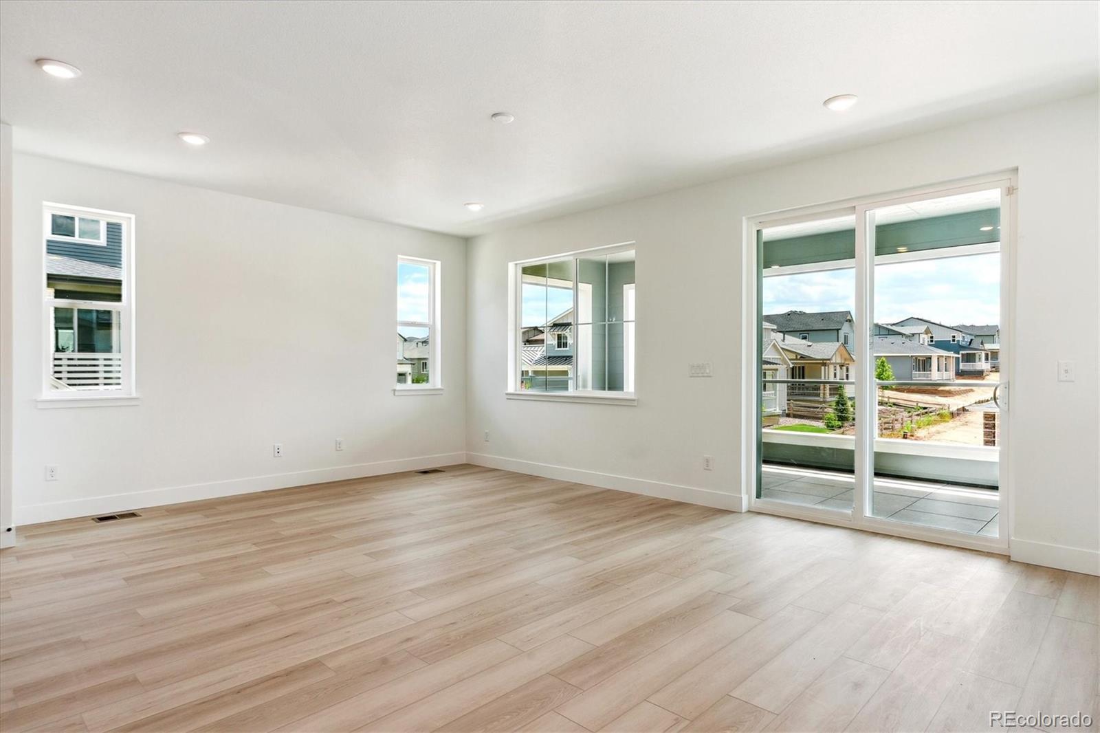 MLS Image #5 for 8376  cokedale drive,littleton, Colorado