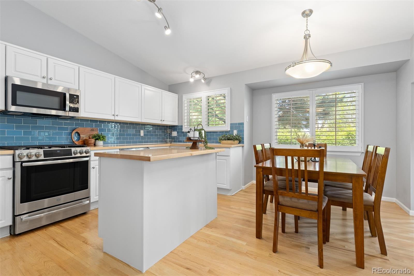 MLS Image #8 for 2587  foothills canyon court,highlands ranch, Colorado