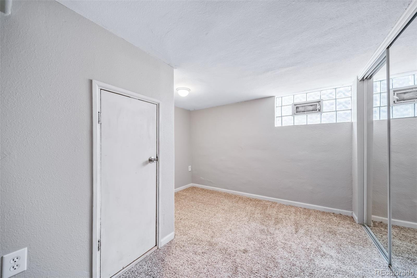 MLS Image #21 for 2731 s logan street,englewood, Colorado