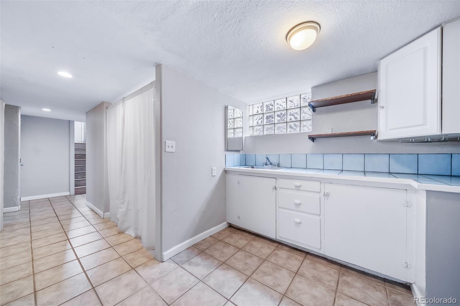 MLS Image #30 for 2731 s logan street,englewood, Colorado
