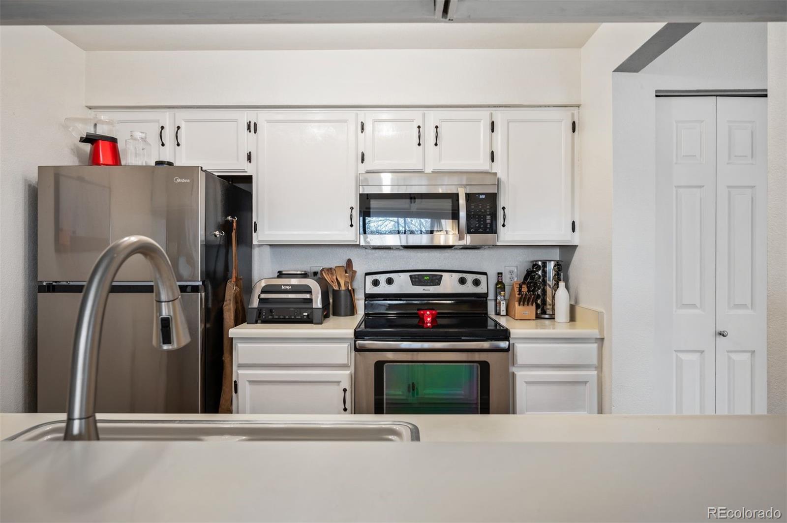 MLS Image #12 for 3600 s pierce street,denver, Colorado