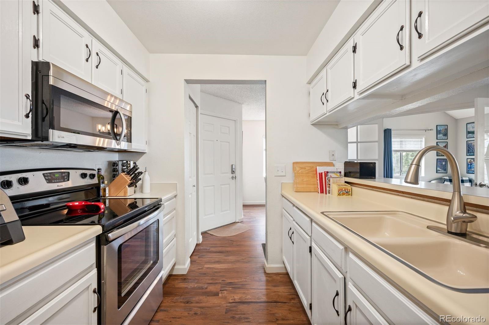MLS Image #8 for 3600 s pierce street,denver, Colorado