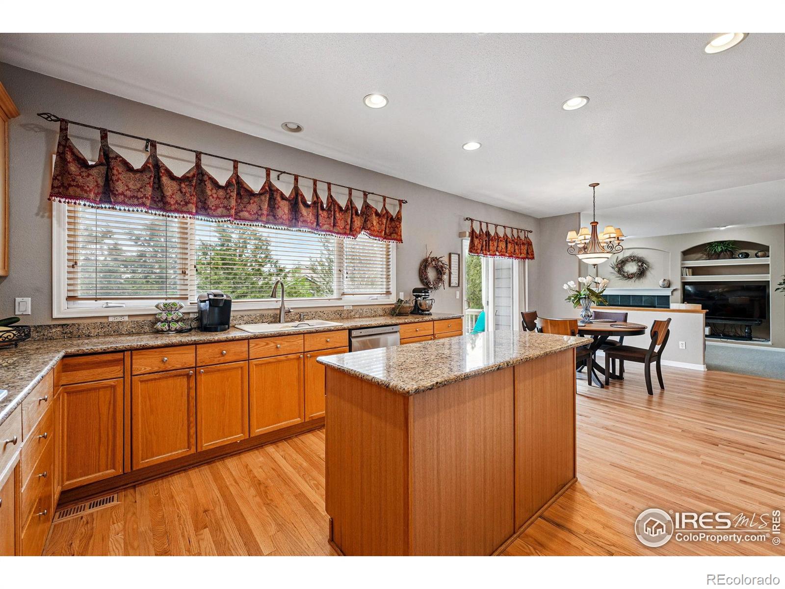 MLS Image #9 for 10305  charissglen circle,highlands ranch, Colorado