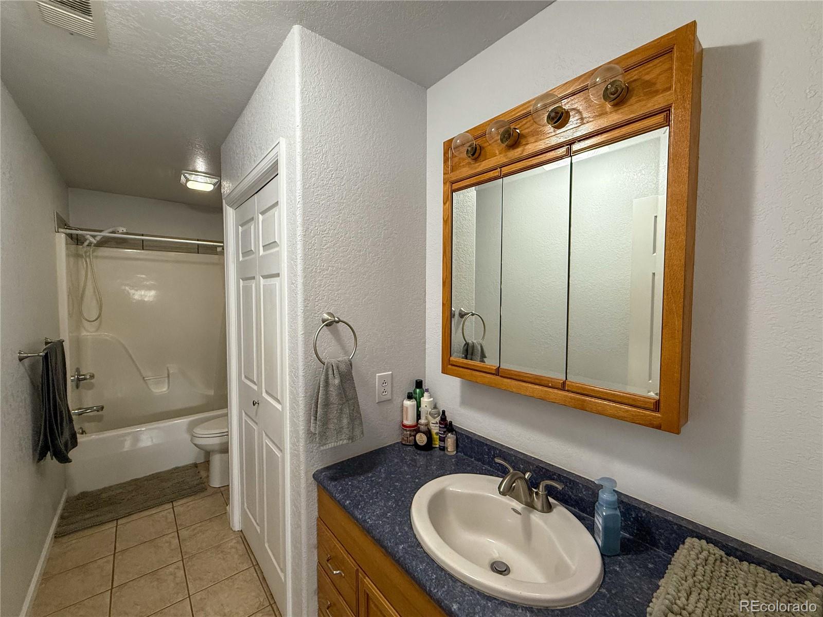 MLS Image #11 for 4  bonny drive,burlington, Colorado