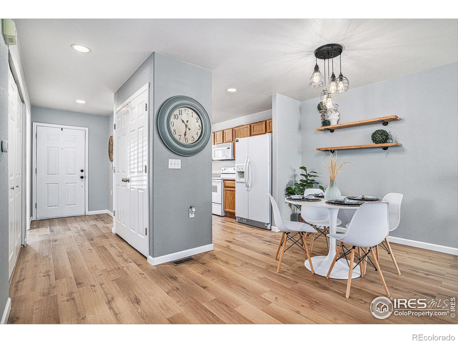 MLS Image #10 for 709  crown ridge lane,fort collins, Colorado