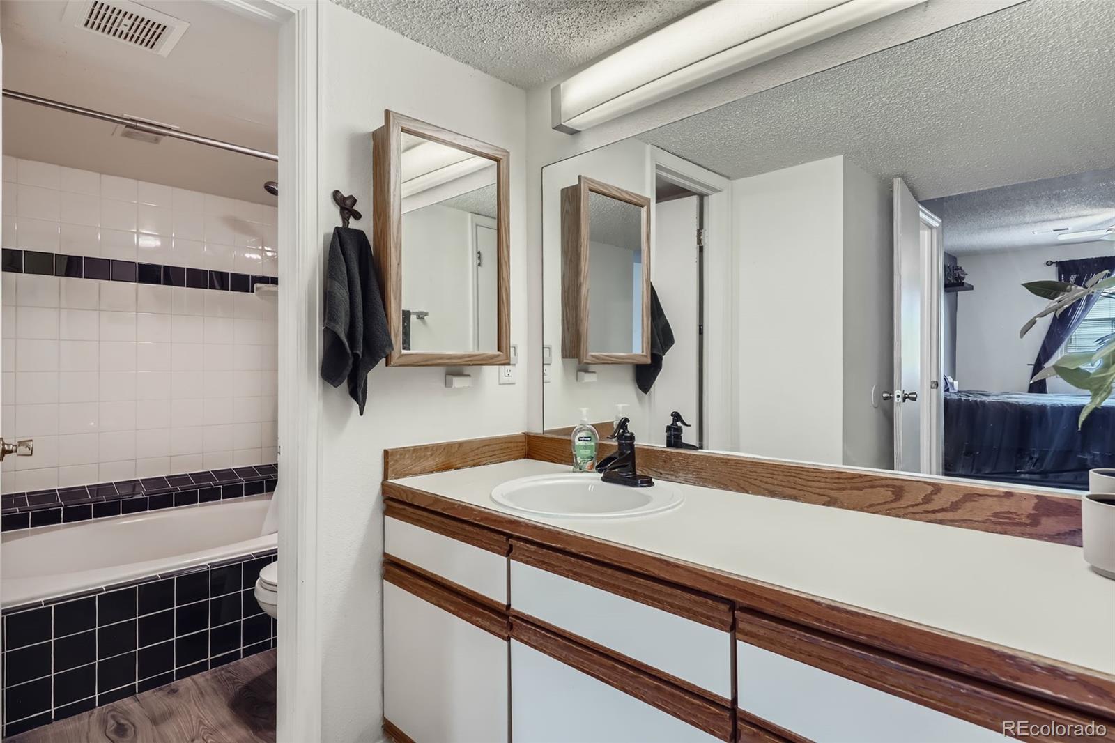 MLS Image #5 for 10785 w 63rd place,arvada, Colorado