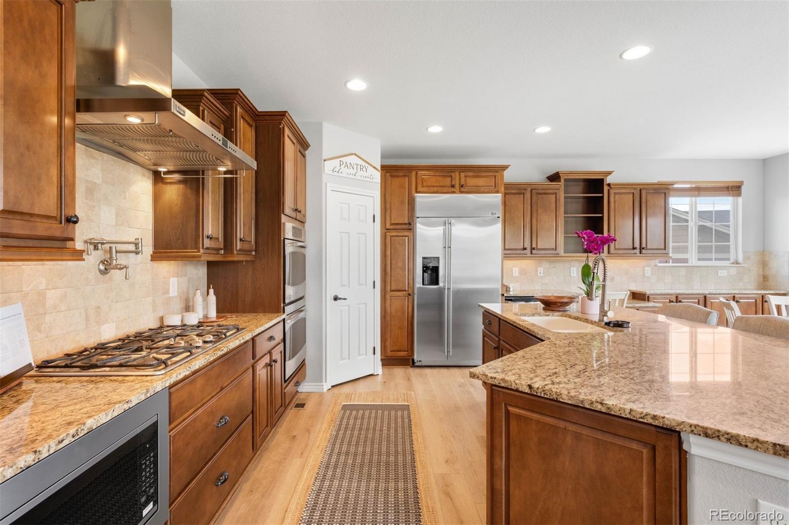 MLS Image #7 for 17378 w 78th drive,arvada, Colorado