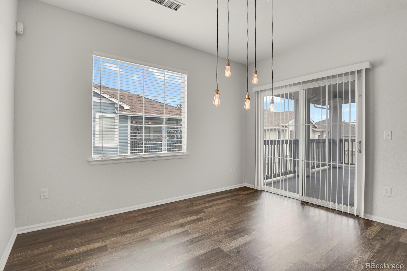 MLS Image #11 for 200  whitehaven circle,highlands ranch, Colorado