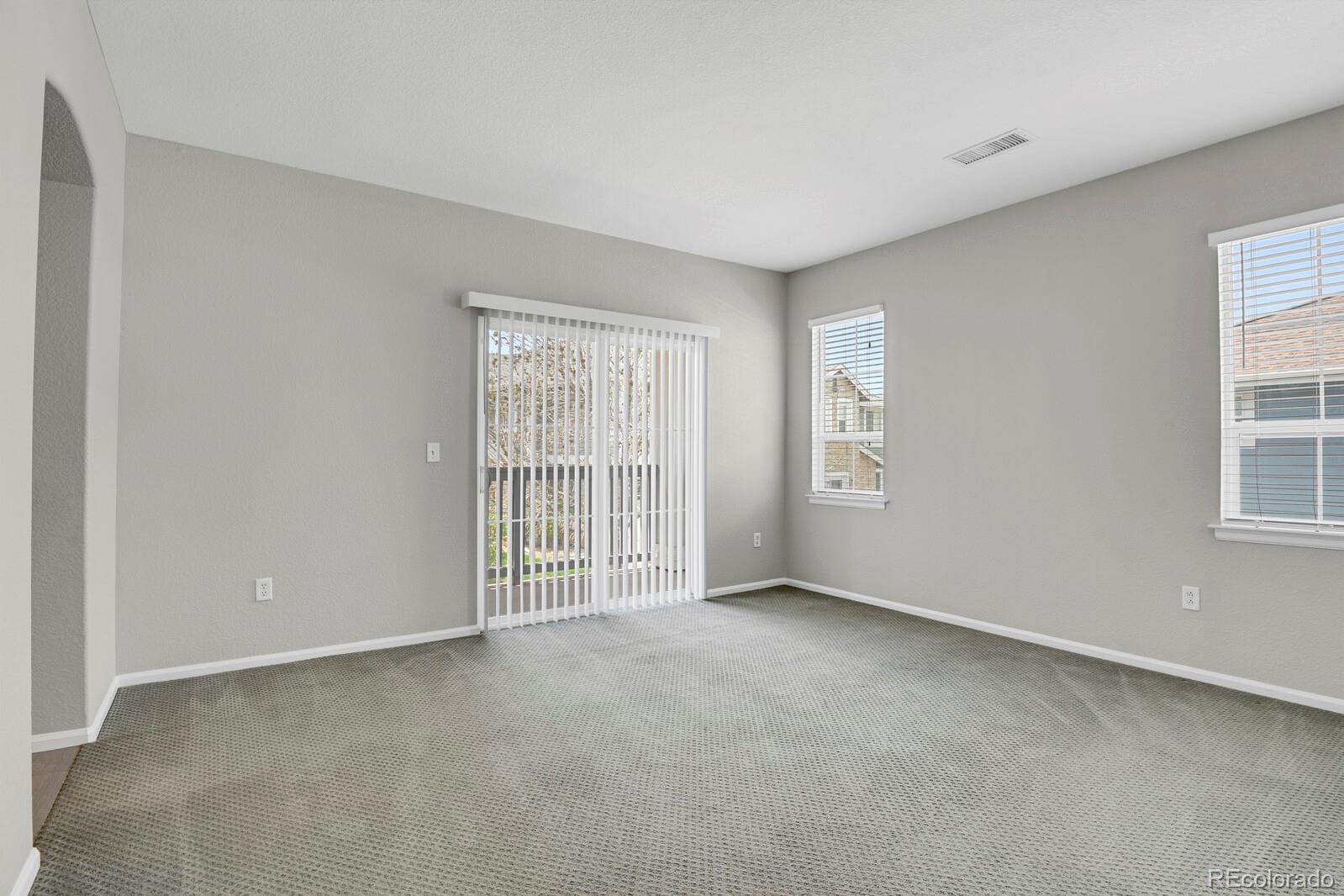MLS Image #14 for 200  whitehaven circle,highlands ranch, Colorado