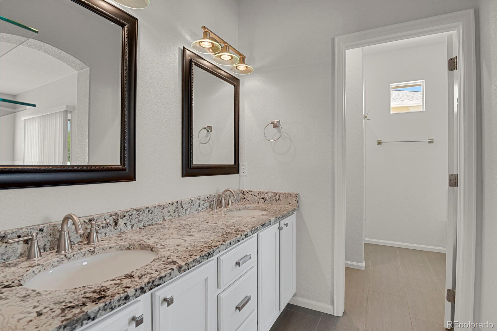MLS Image #16 for 200  whitehaven circle,highlands ranch, Colorado
