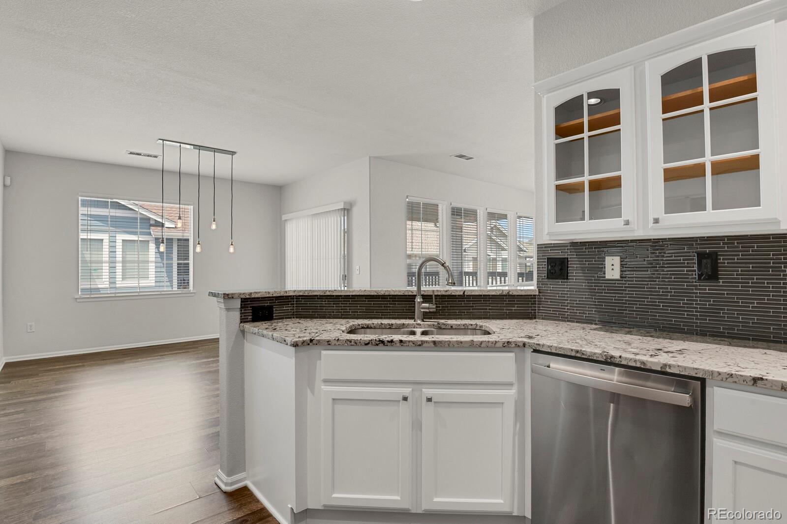 MLS Image #2 for 200  whitehaven circle,highlands ranch, Colorado