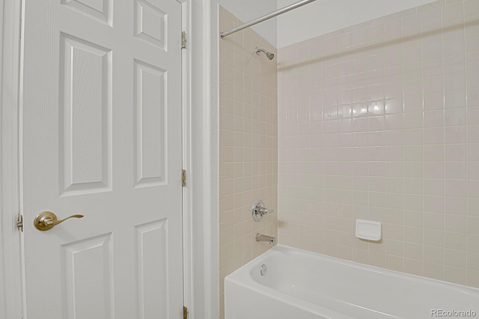 MLS Image #22 for 200  whitehaven circle,highlands ranch, Colorado