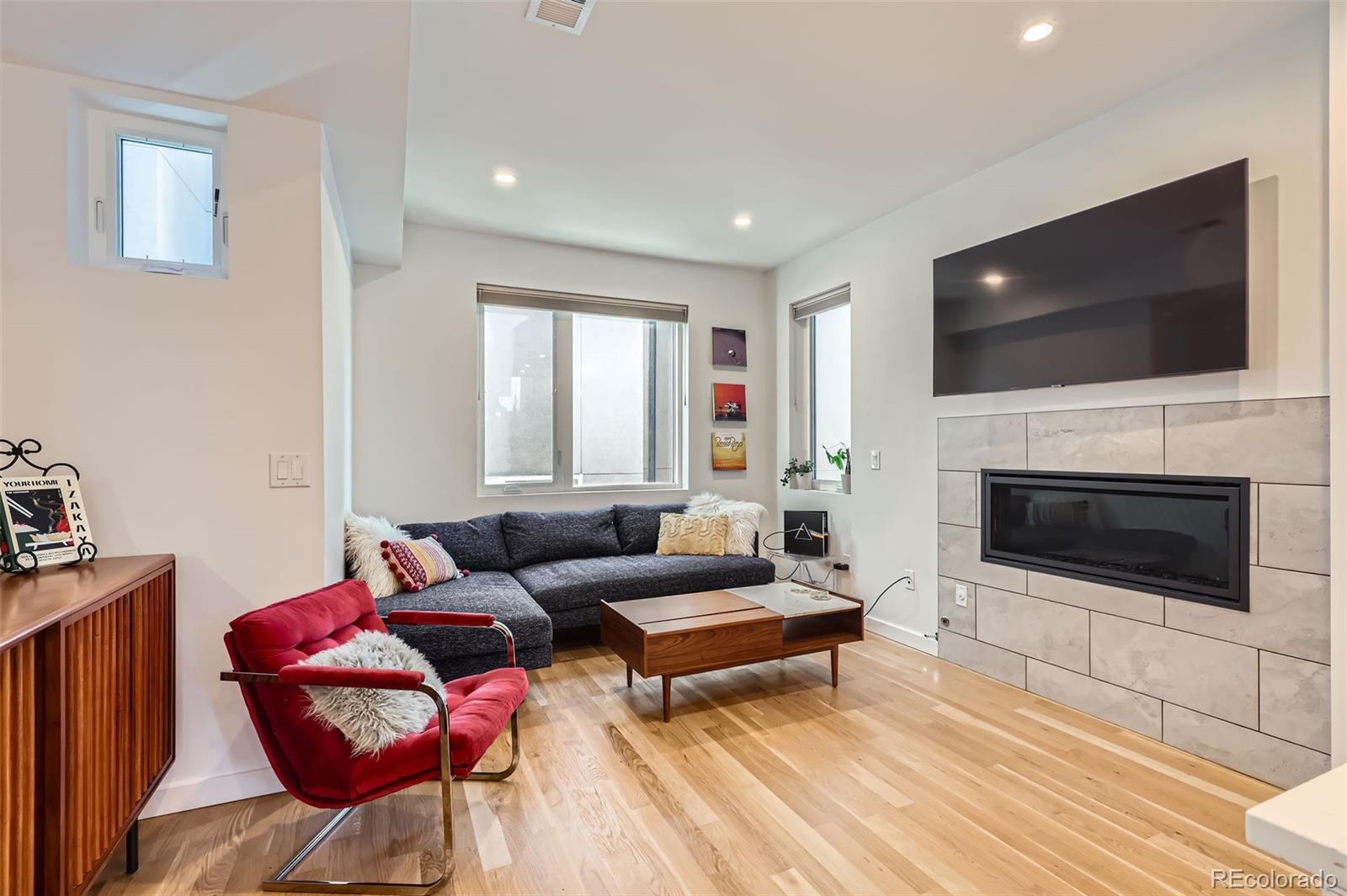 MLS Image #11 for 3880 w 13th avenue,denver, Colorado