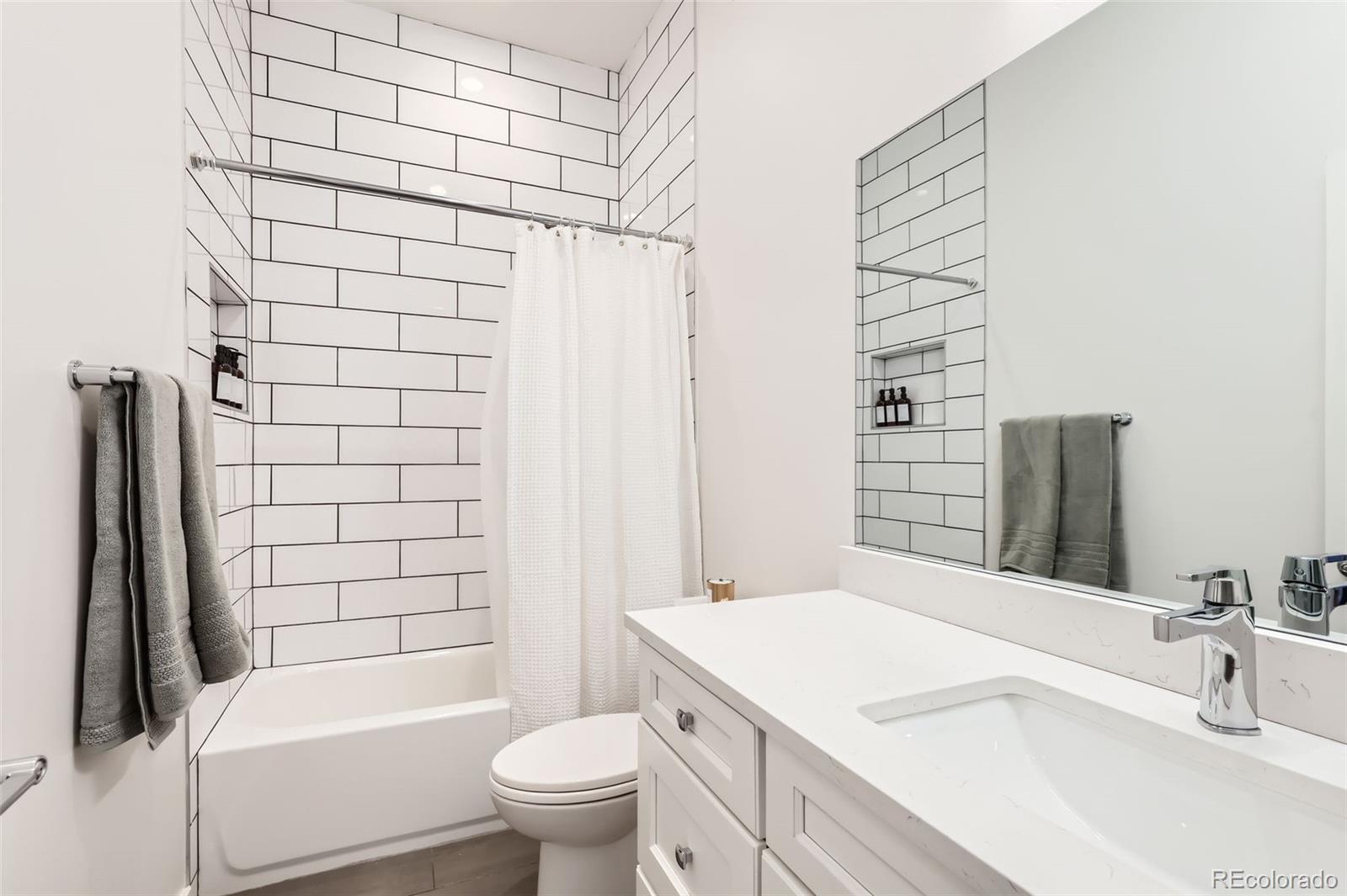 MLS Image #20 for 3880 w 13th avenue,denver, Colorado