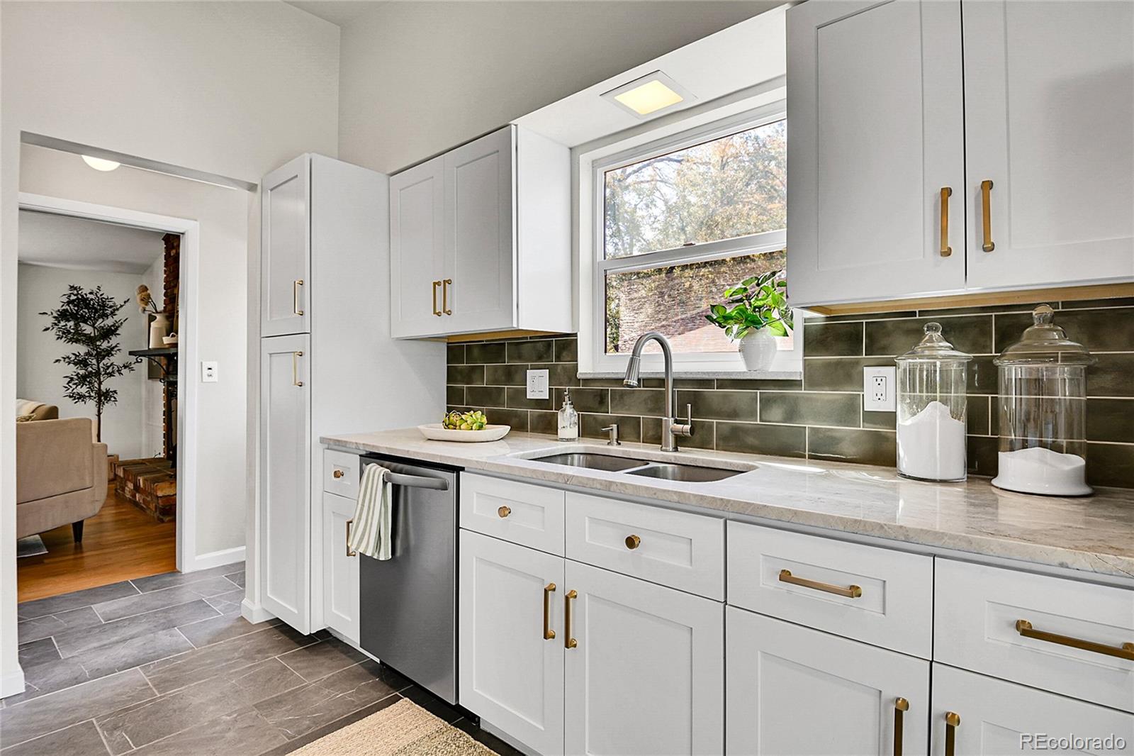 MLS Image #4 for 4781 s grant street,englewood, Colorado