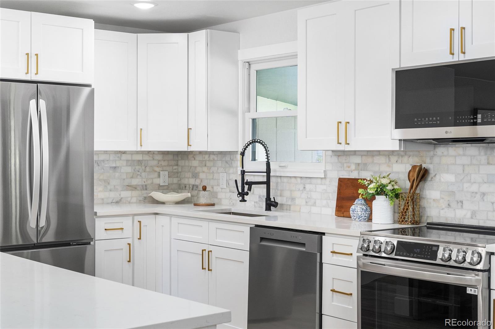 MLS Image #9 for 6369 w 69th avenue,arvada, Colorado