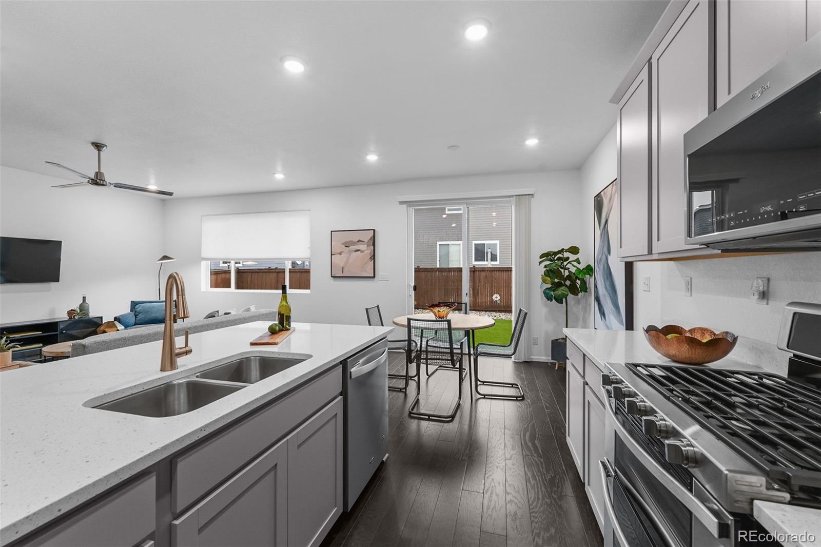 MLS Image #16 for 452 s norfolk court,aurora, Colorado