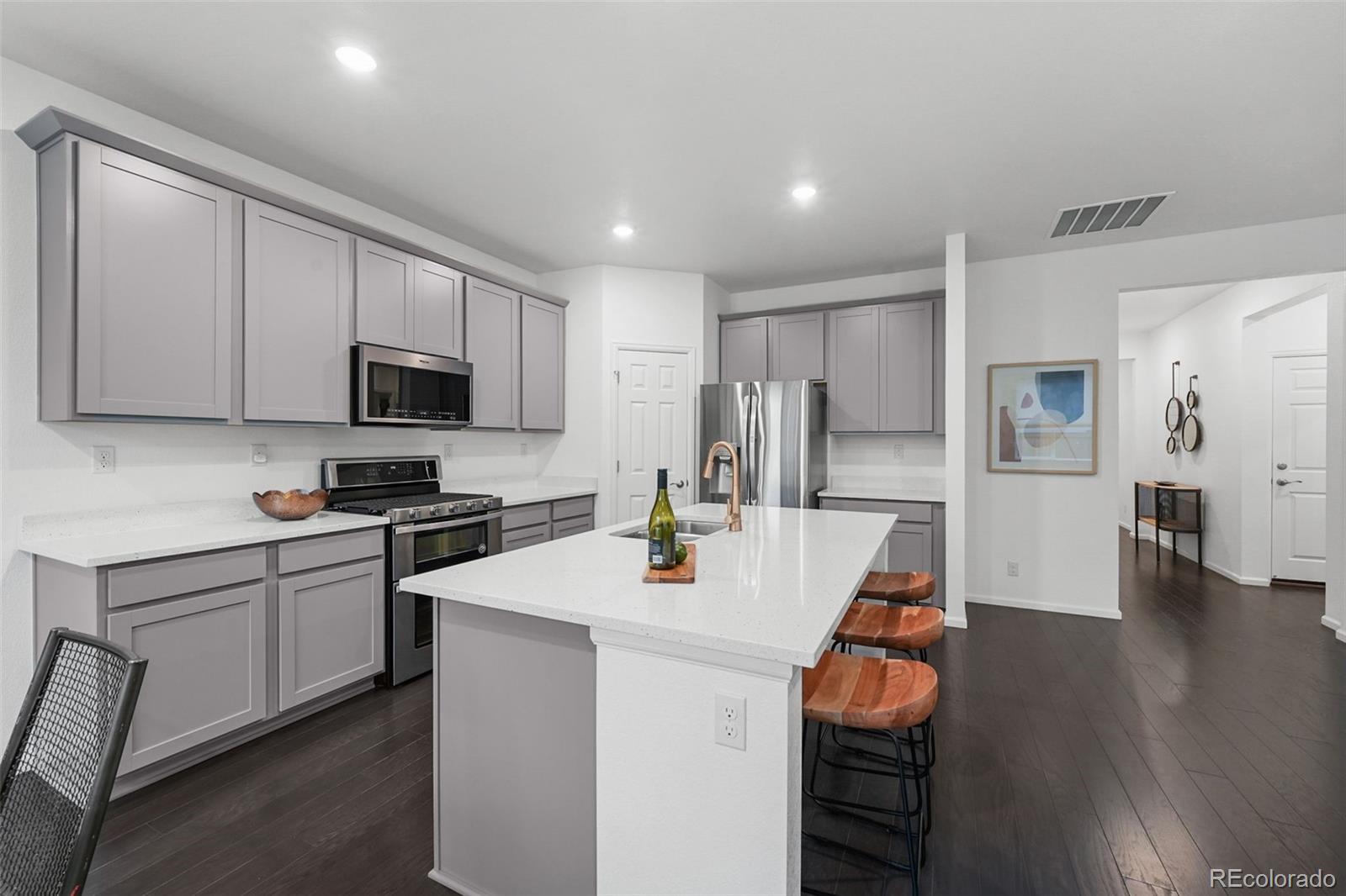 MLS Image #18 for 452 s norfolk court,aurora, Colorado