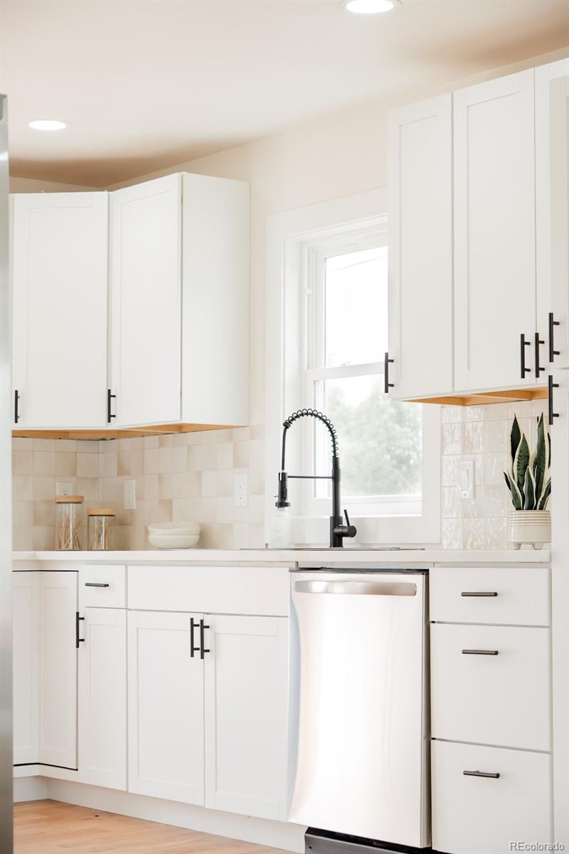 MLS Image #6 for 930 s lowell boulevard,denver, Colorado