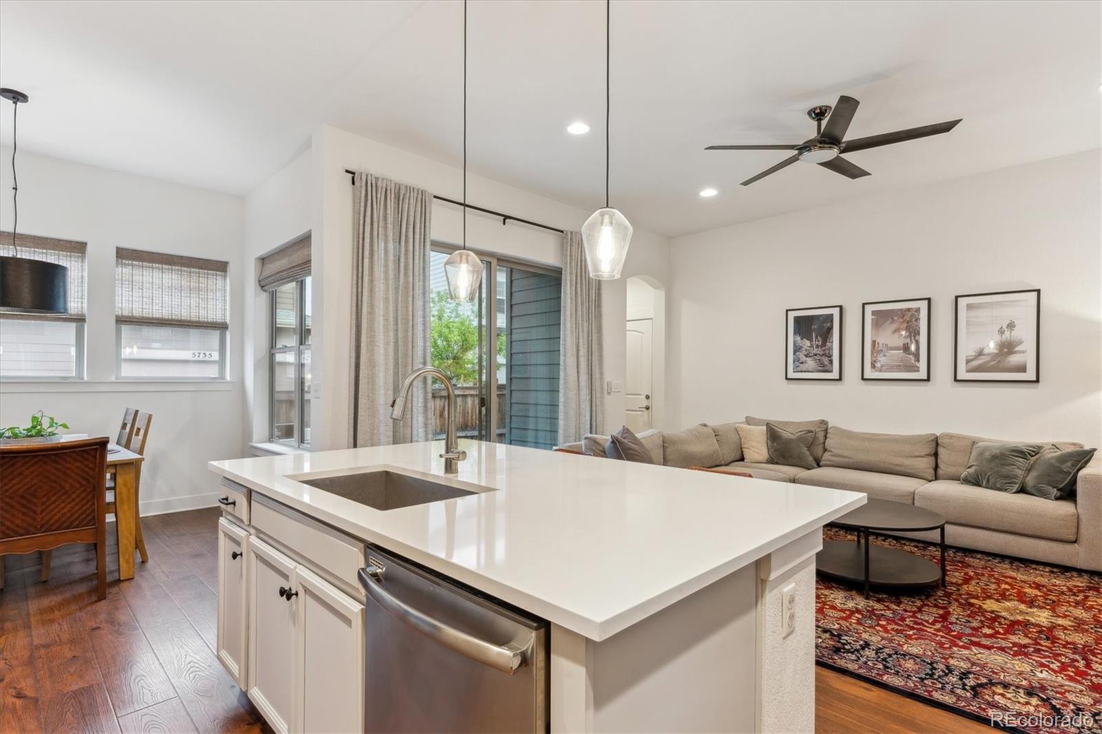 MLS Image #19 for 10360 e 57th place,denver, Colorado
