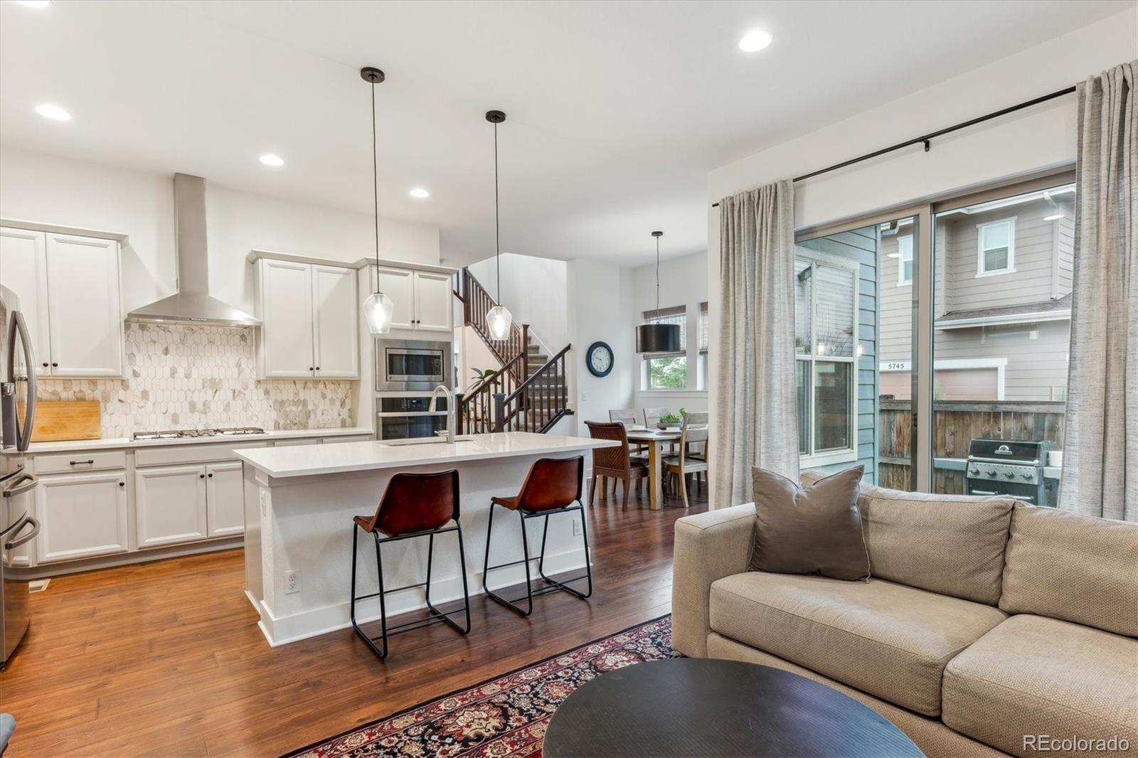 MLS Image #22 for 10360 e 57th place,denver, Colorado