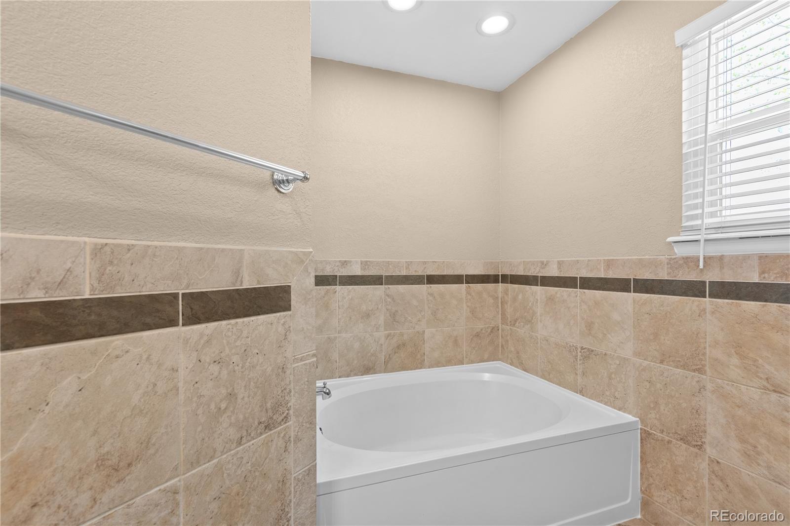 MLS Image #17 for 17519 e caspian place,aurora, Colorado