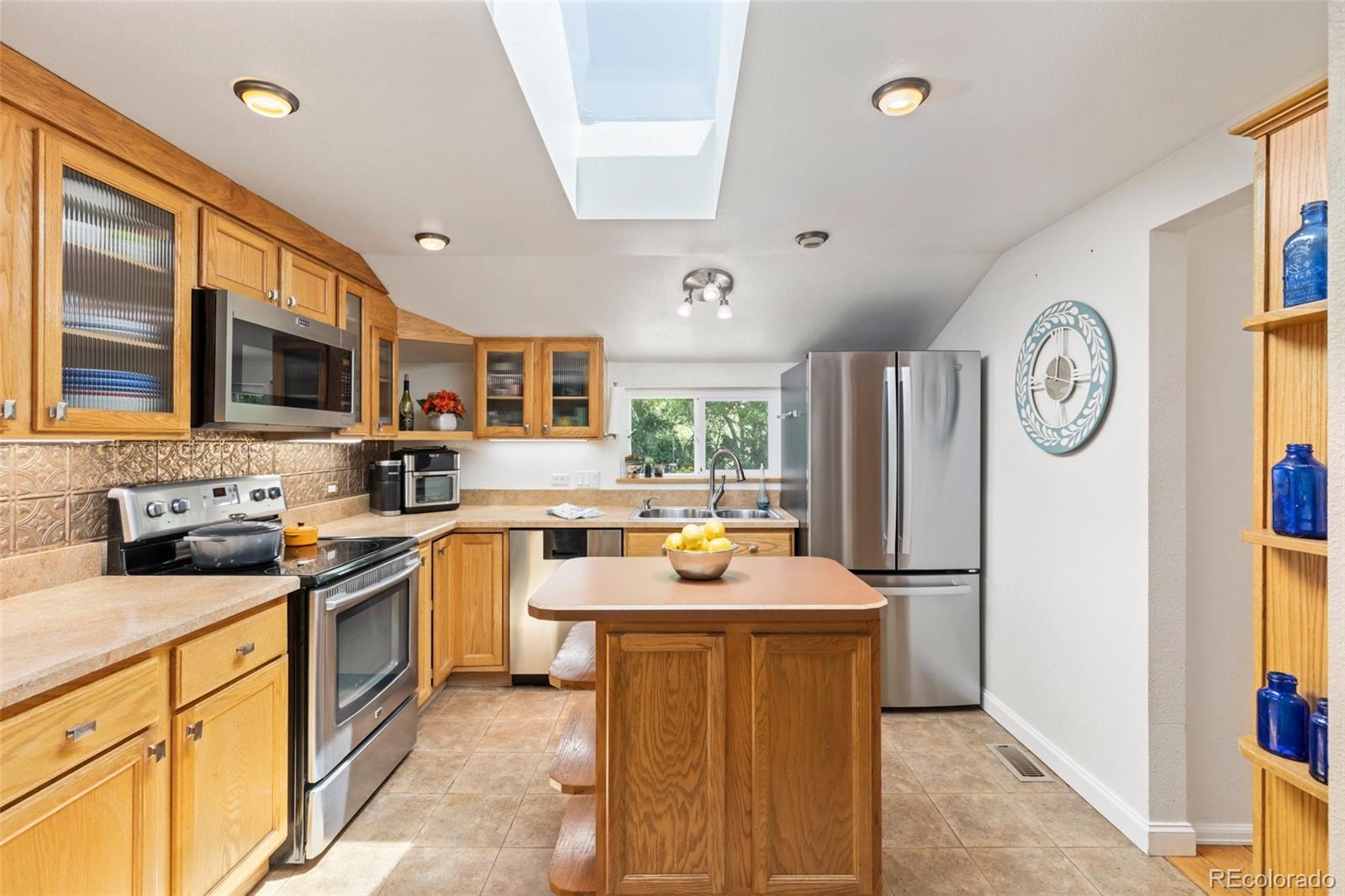 MLS Image #17 for 6480 w 60th avenue,arvada, Colorado