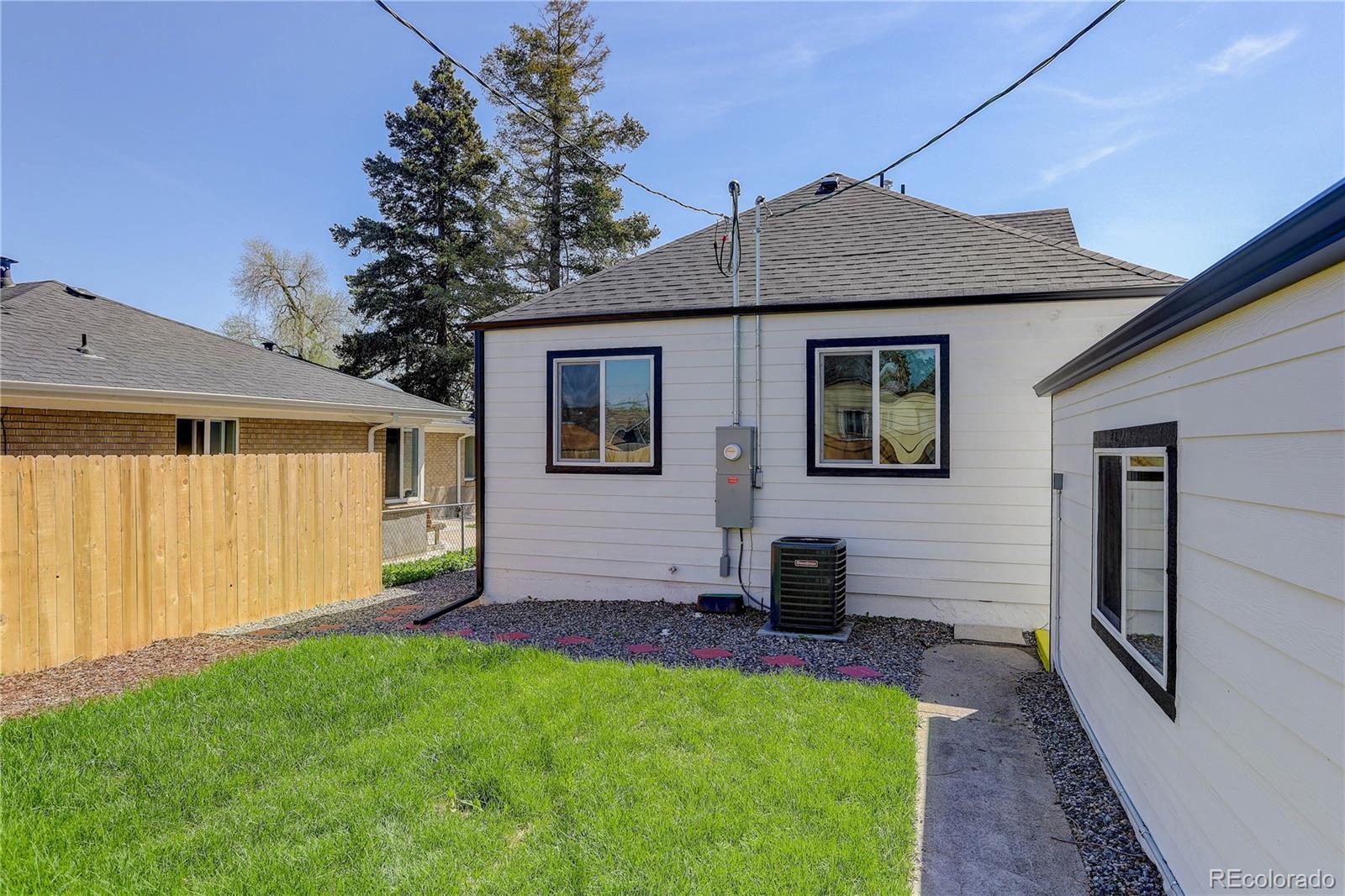 MLS Image #29 for 141 s knox court,denver, Colorado