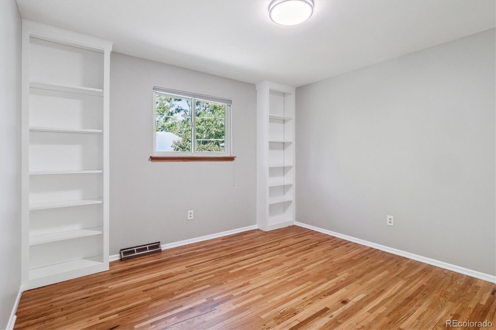 MLS Image #13 for 7351 s sheridan court,littleton, Colorado