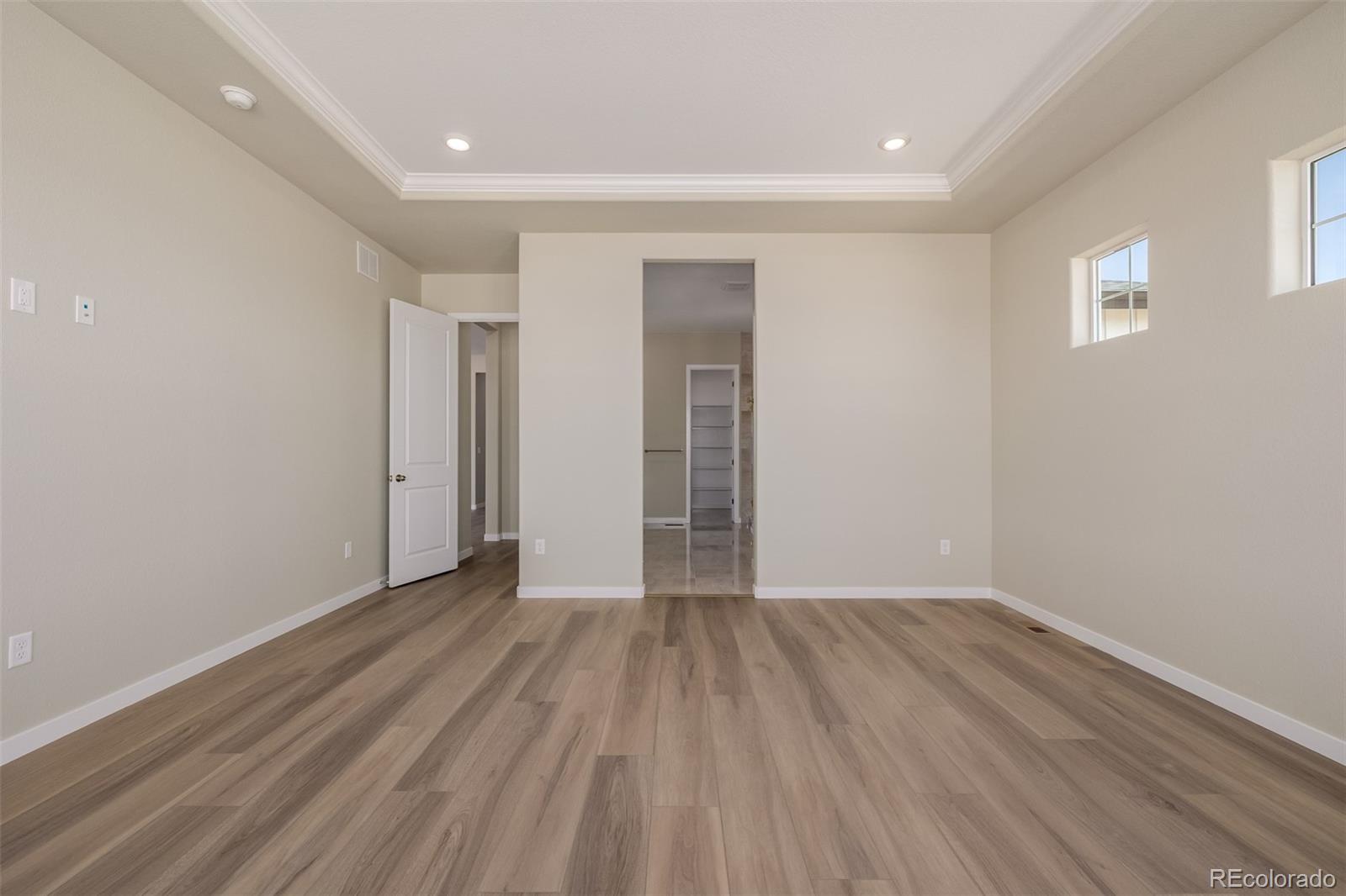 MLS Image #14 for 56159 e tomahawk avenue,strasburg, Colorado