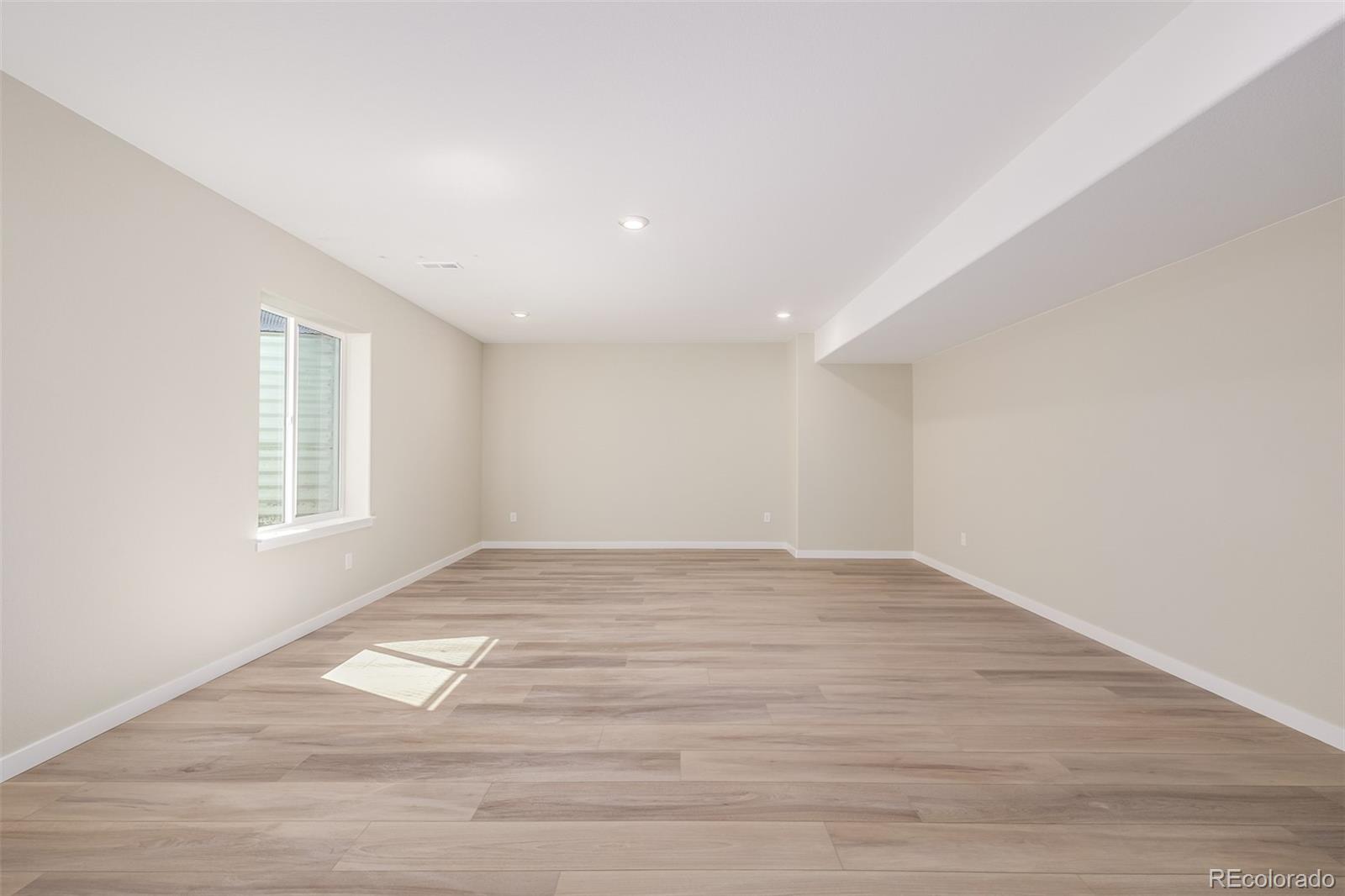 MLS Image #27 for 56159 e tomahawk avenue,strasburg, Colorado