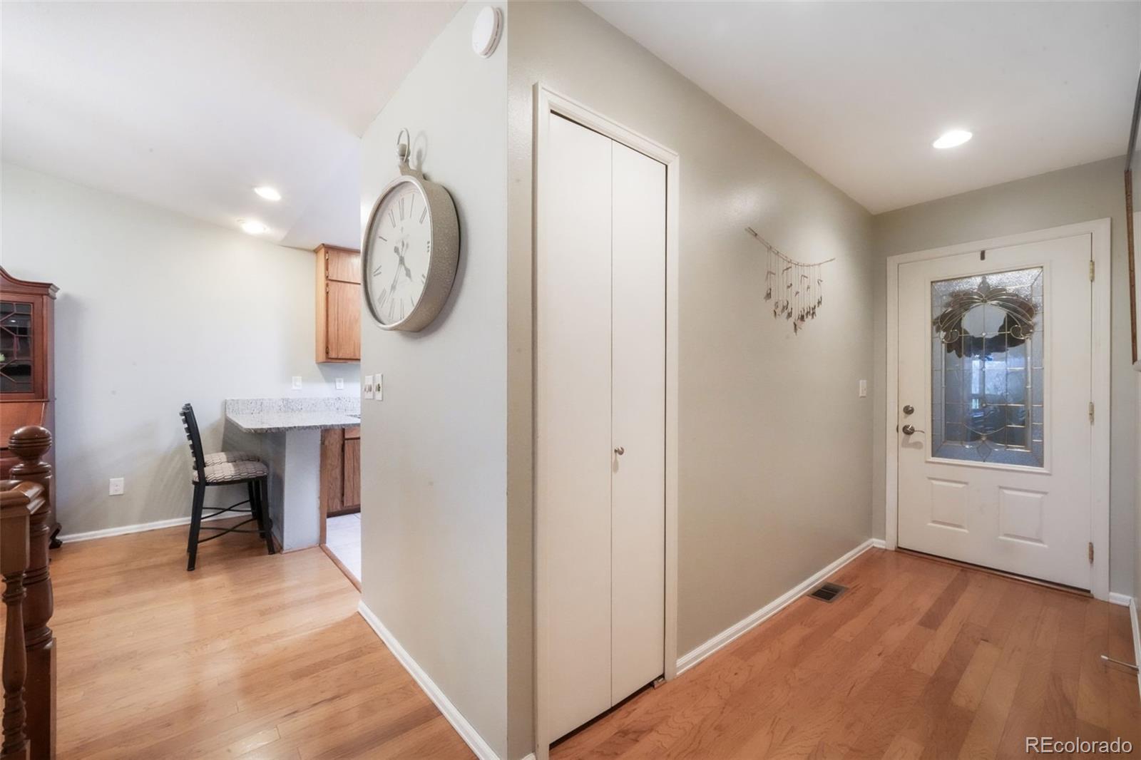 MLS Image #13 for 552  lakewood circle,colorado springs, Colorado