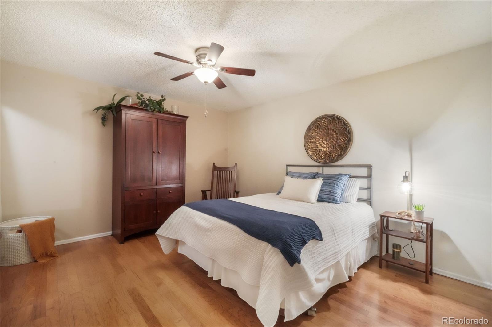 MLS Image #2 for 552  lakewood circle,colorado springs, Colorado