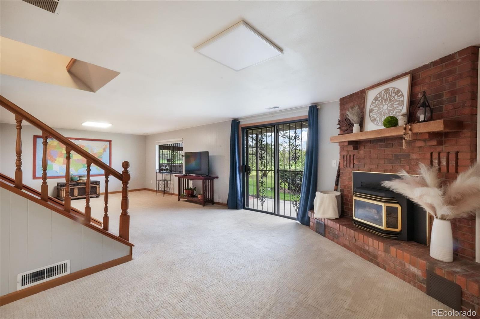 MLS Image #27 for 552  lakewood circle,colorado springs, Colorado